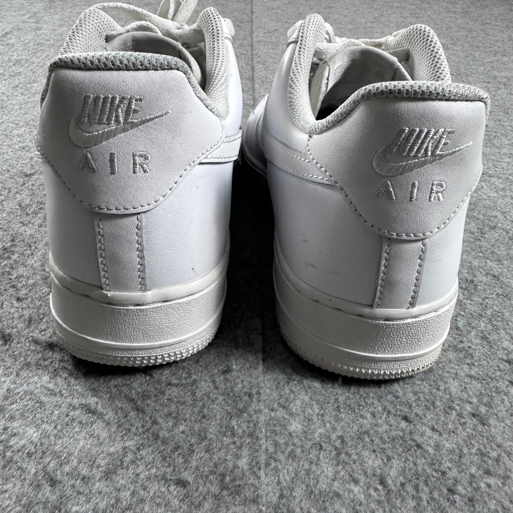 Nike Air Force 1 07 Low Mens 11 Triple White Leather Sneakers CW2288-111 AF1 - Picture 4 of 6